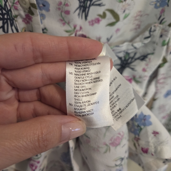 H&M Womens Floral White Button up Long Sleeve Shirt Size 4 Western Cowboy - Picture 7 of 8